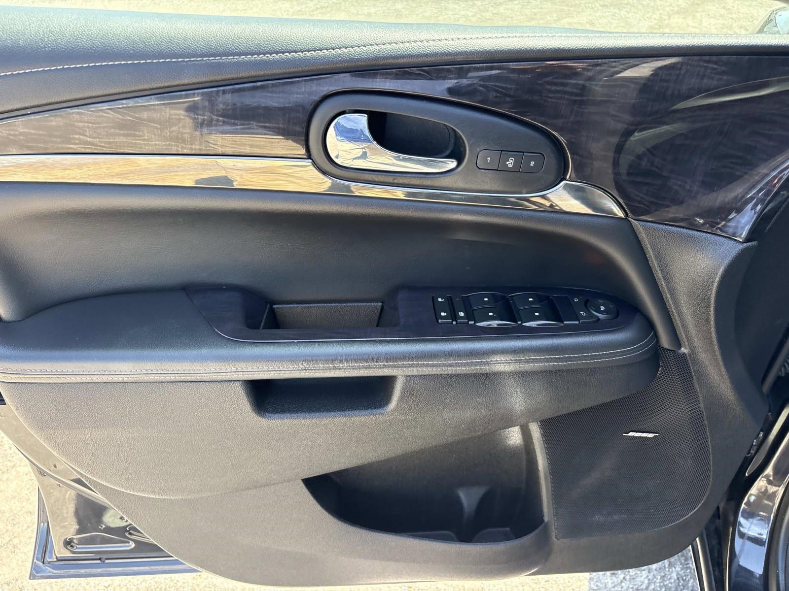 Used 2017 Buick Enclave Leather image 23