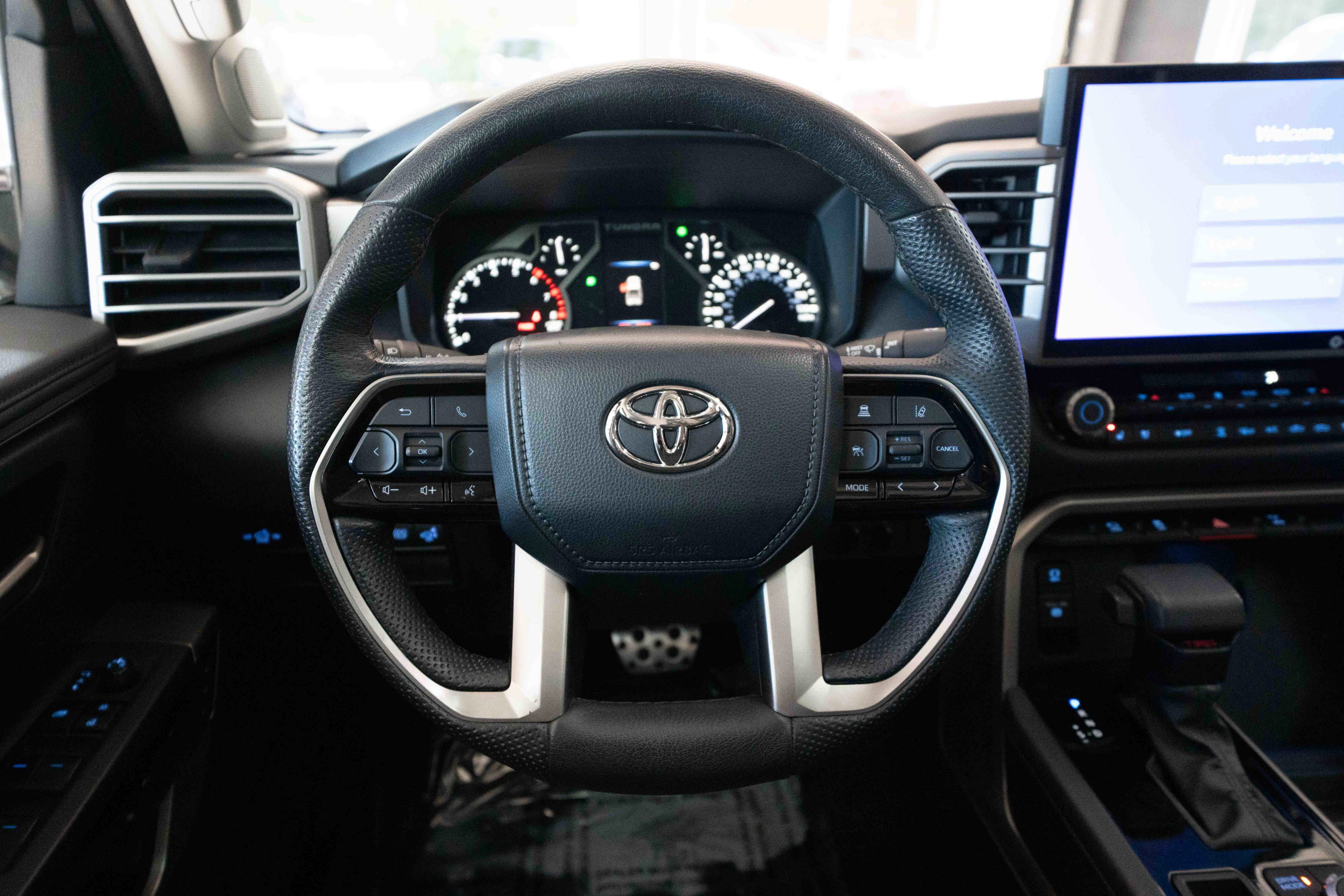 Used 2022 Toyota Tundra Limited w/ TRD Off-Road Package image 21