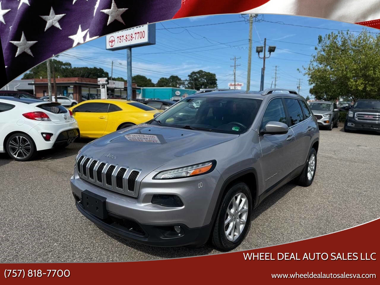 Used 2018 Jeep Cherokee Latitude image 2