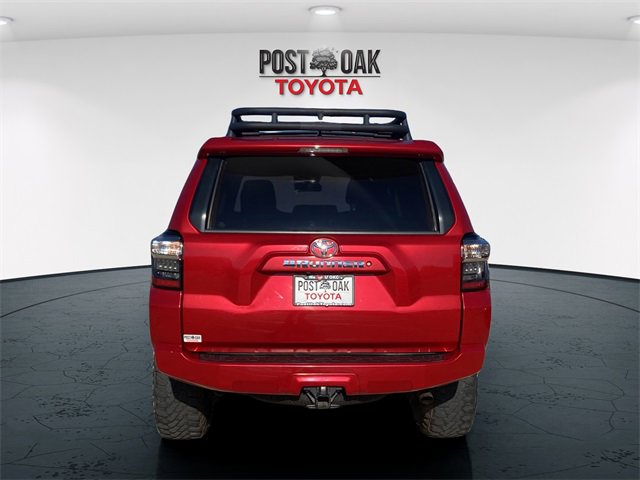 Used 2016 Toyota 4Runner SR5 image 6