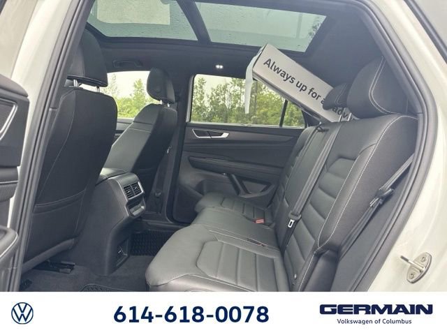 New 2026 Volkswagen Atlas Cross Sport SEL R-Line image 15