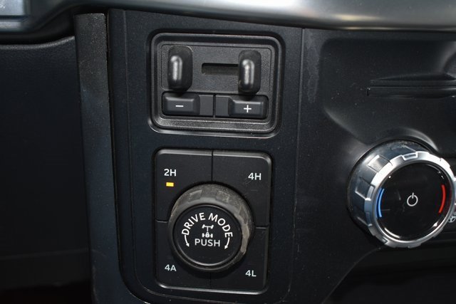 Used 2023 Ford F150 Lariat w/ Equipment Group 502A High image 37