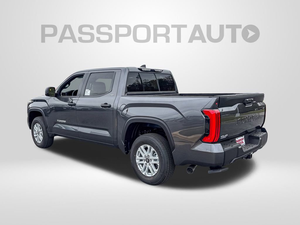 New 2026 Toyota Tundra SR5 video 3