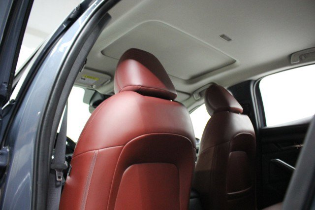 Used 2024 MAZDA MAZDA3 s image 26