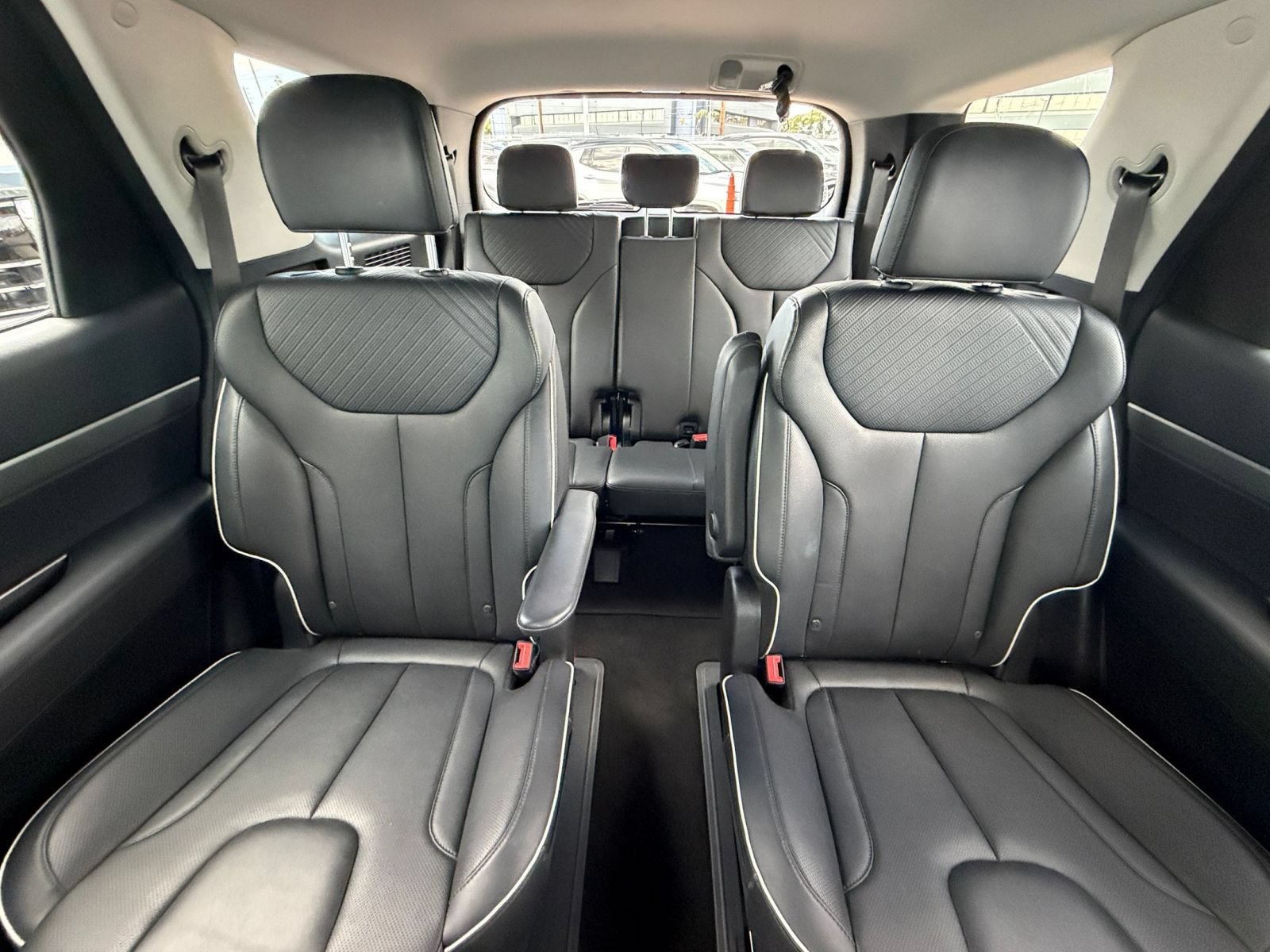 Used 2025 Hyundai Palisade SEL AWD/4WD image 41