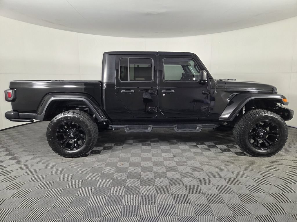 Used 2021 Jeep Gladiator Sport AWD/4WD image 4