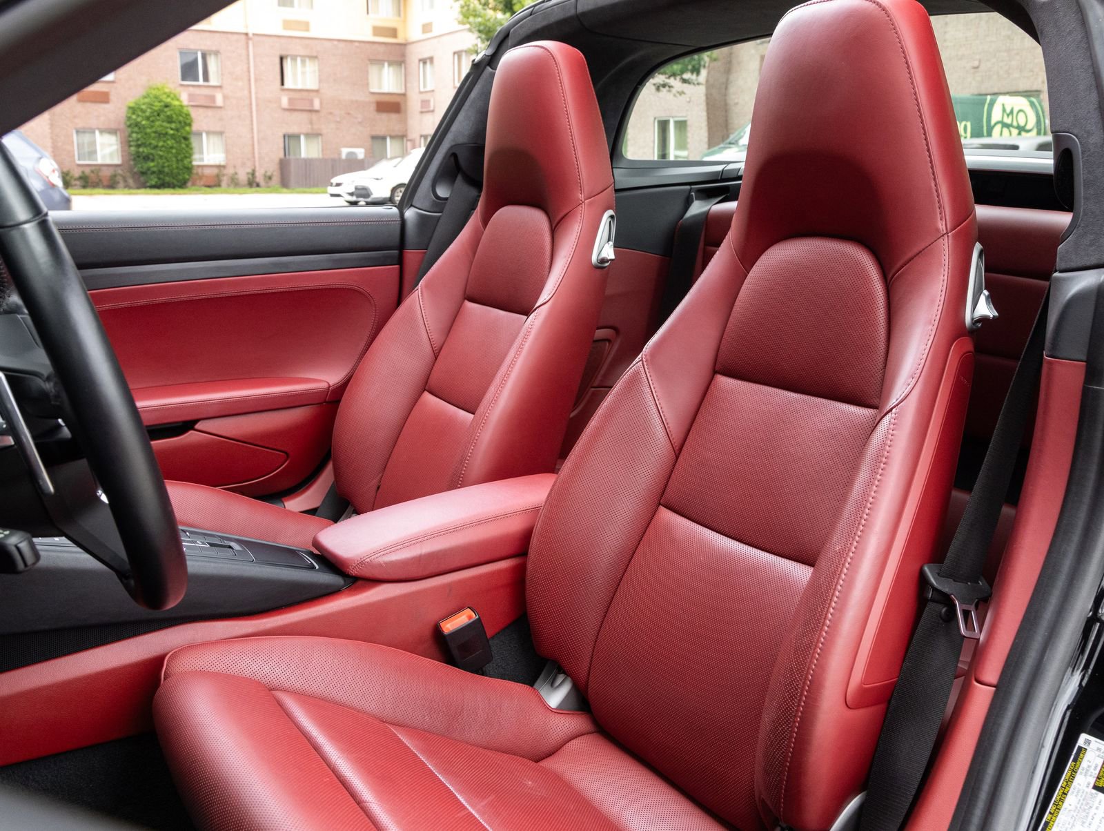 Certified 2019 Porsche 911 Targa 4 GTS AWD/4WD image 5