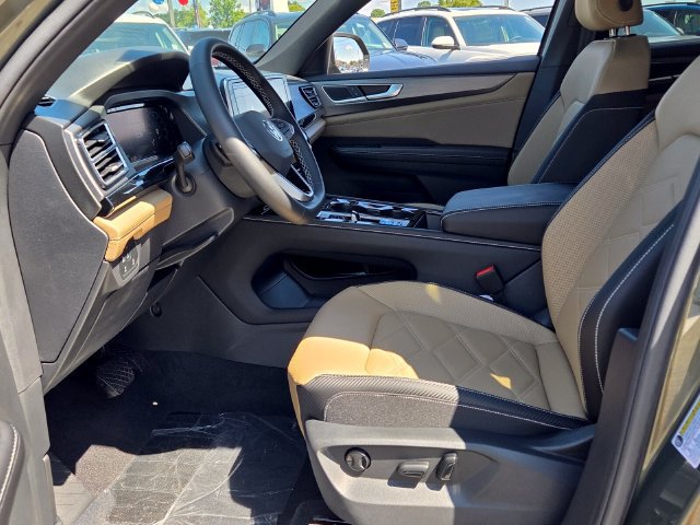 New 2026 Volkswagen Atlas Cross Sport SE FWD image 5