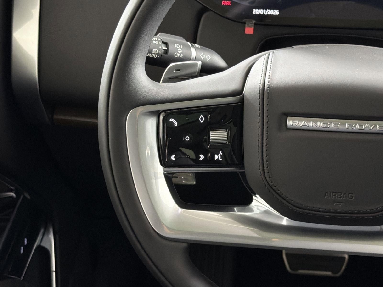 New 2026 Land Rover Range Rover Long Wheelbase SE image 12