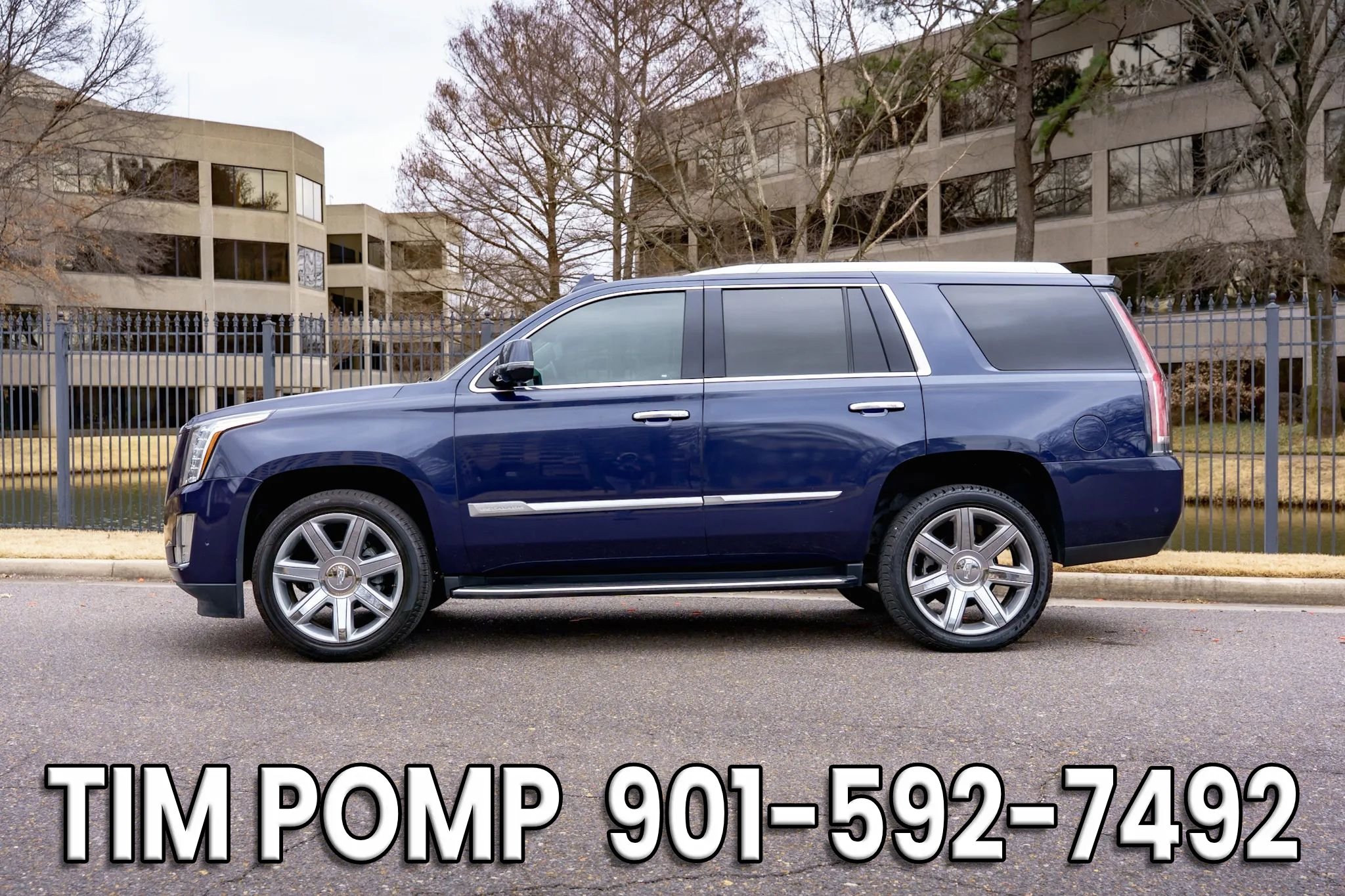 Used 2019 Cadillac Escalade Luxury image 9