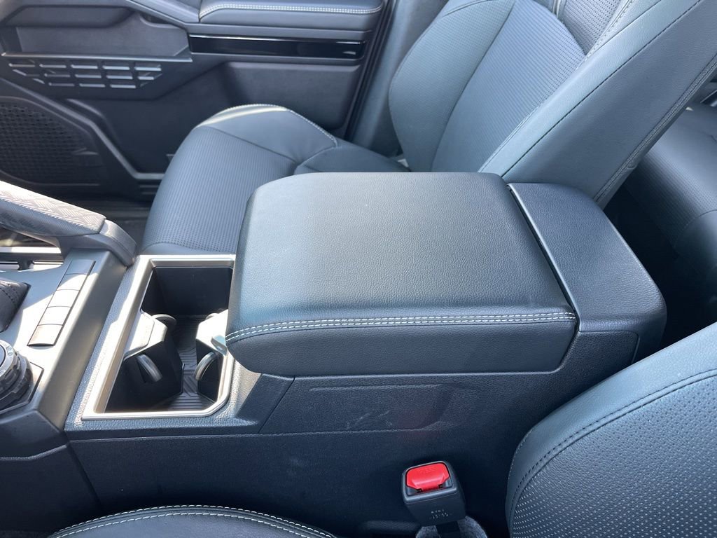 Used 2025 Toyota 4Runner Limited AWD/4WD image 13