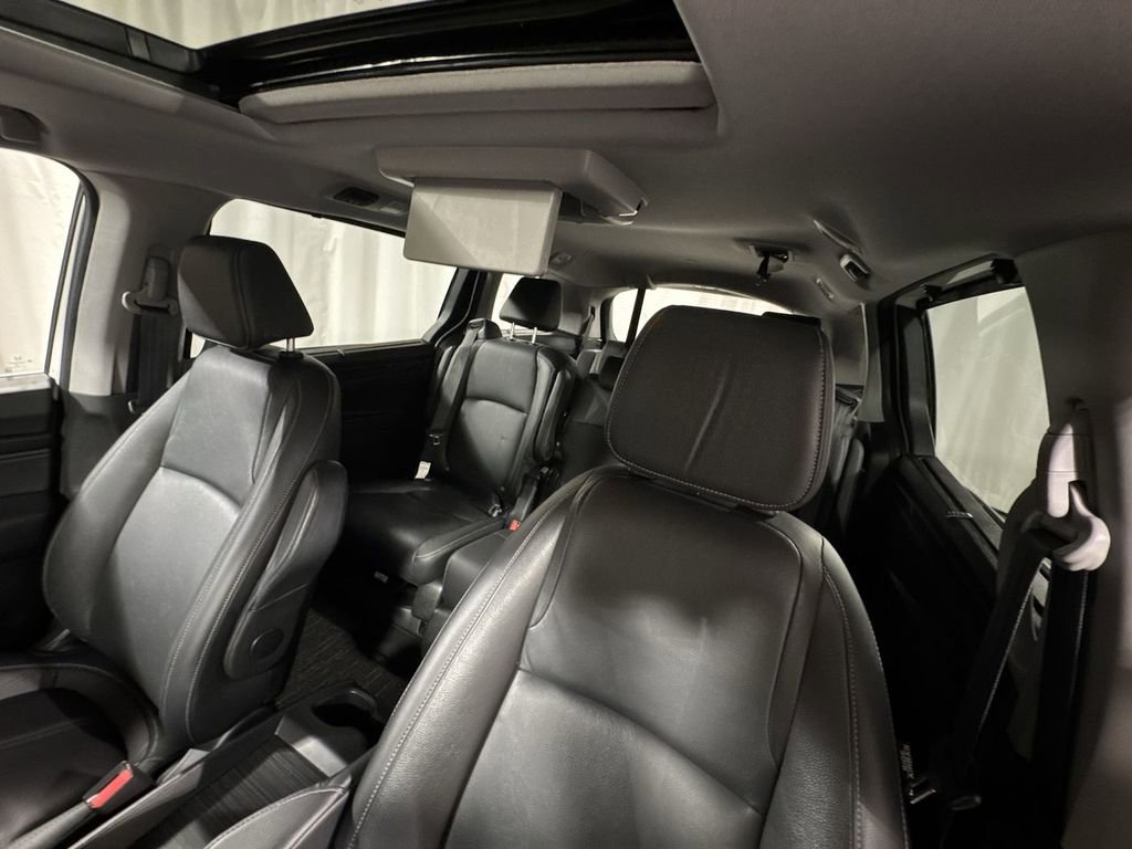 Used 2023 Honda Odyssey Touring image 29