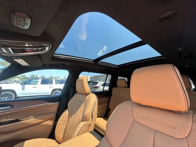 New 2026 Jeep Grand Cherokee L Summit AWD/4WD image 24