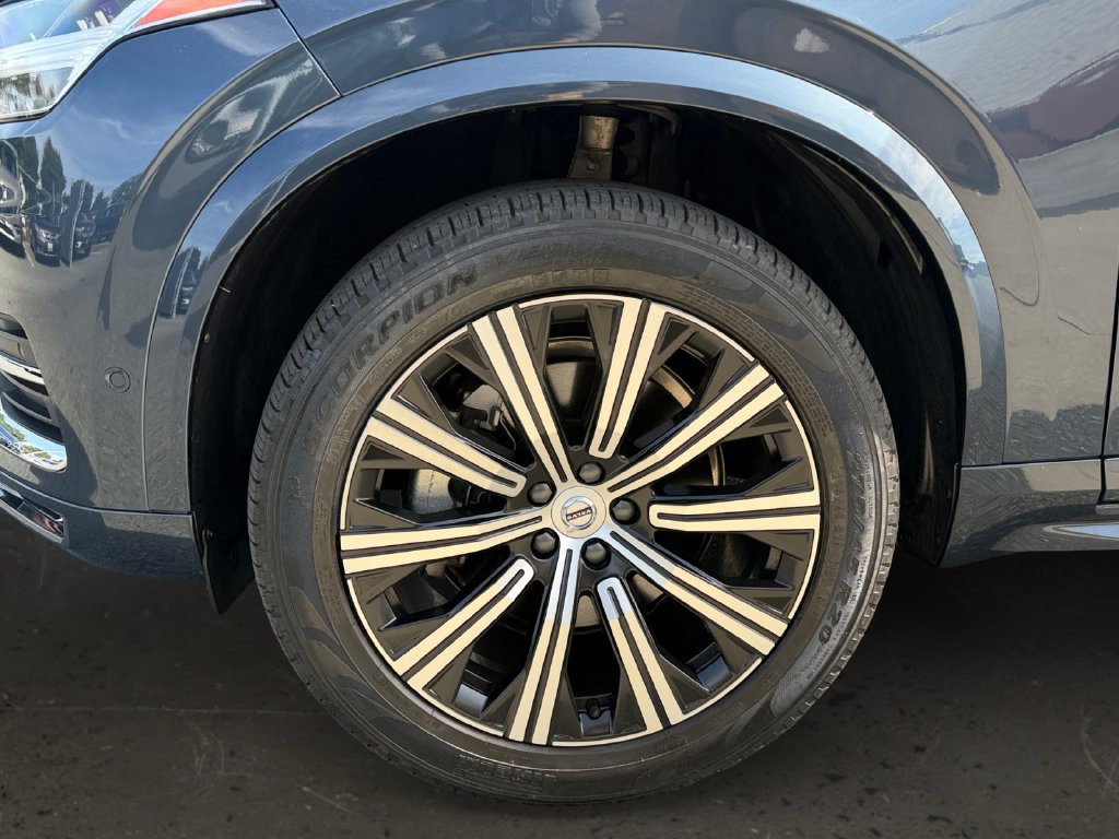 Certified 2024 Volvo XC90 B6 Plus AWD/4WD image 27