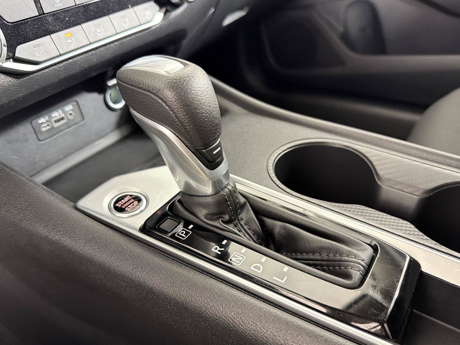 Used 2025 Nissan Altima 2.5 SV FWD image 28