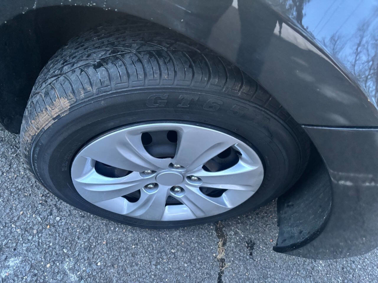 Used 2016 Hyundai Elantra SE image 10