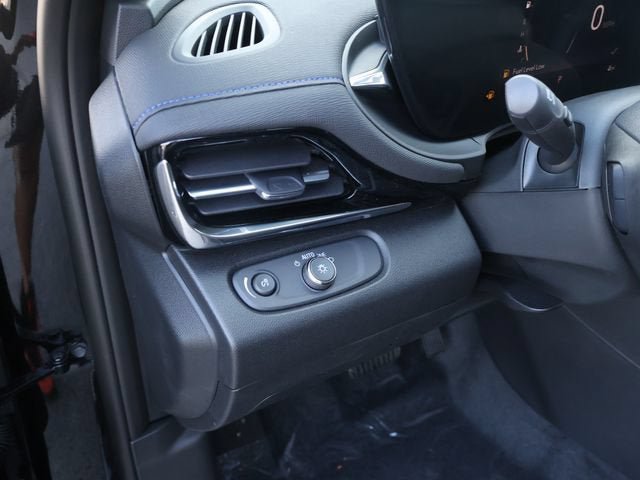 New 2026 Buick Envista Sport Touring w/ Convenience I Package FWD image 19