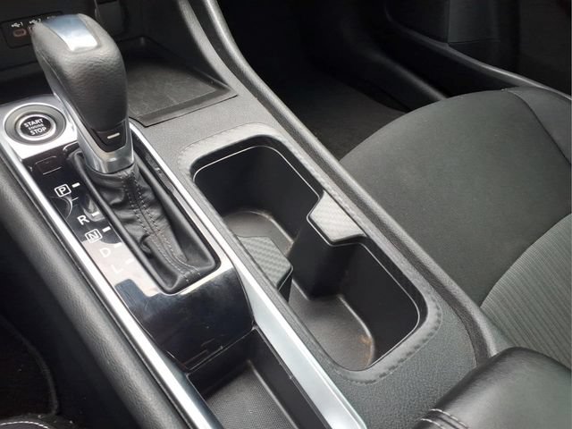 Used 2021 Nissan Sentra SV FWD image 18