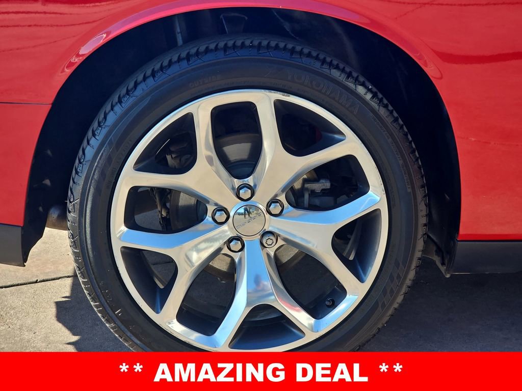 Used 2015 Dodge Challenger R/T Plus image 36