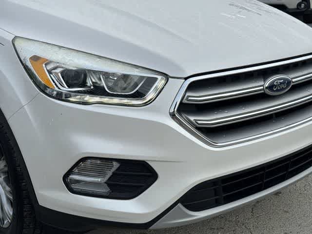 Used 2017 Ford Escape Titanium FWD image 10