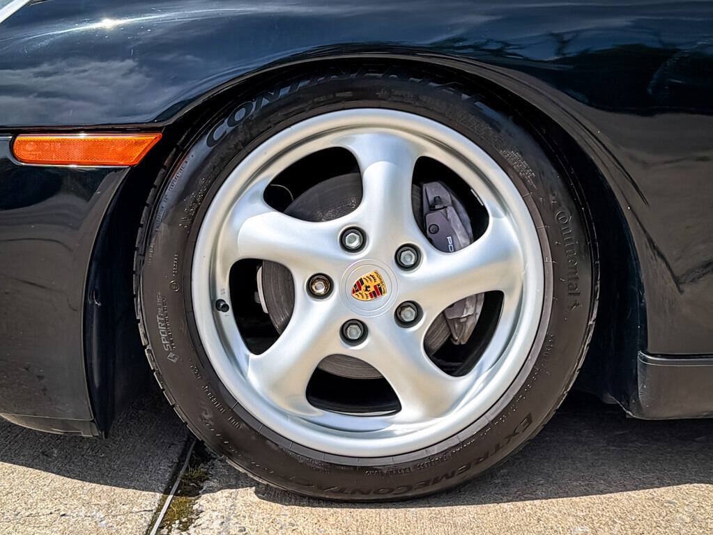 Used 2000 Porsche Boxster RWD image 7
