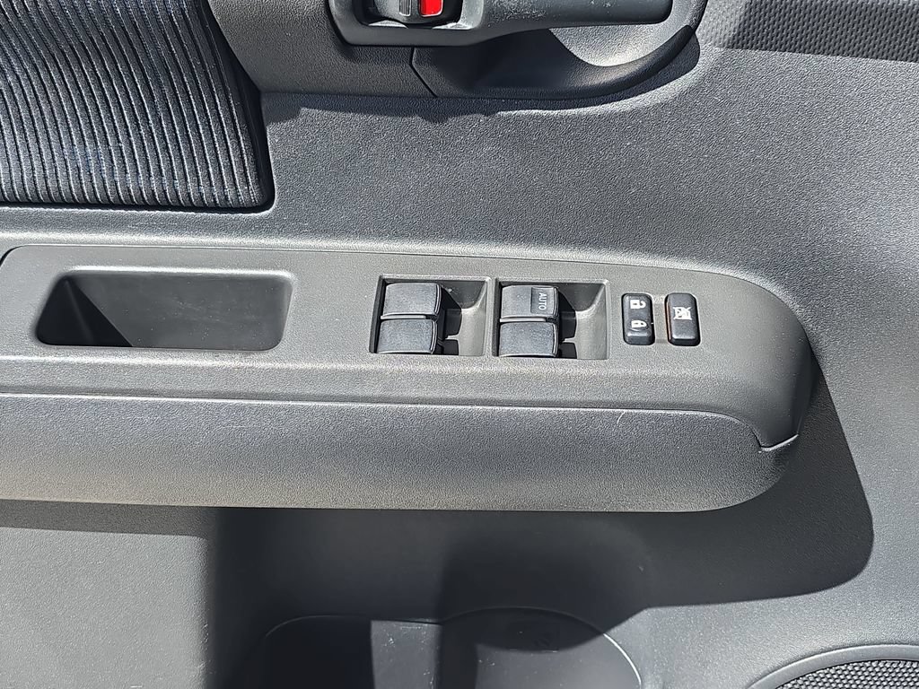 Used 2012 Scion xB FWD image 27
