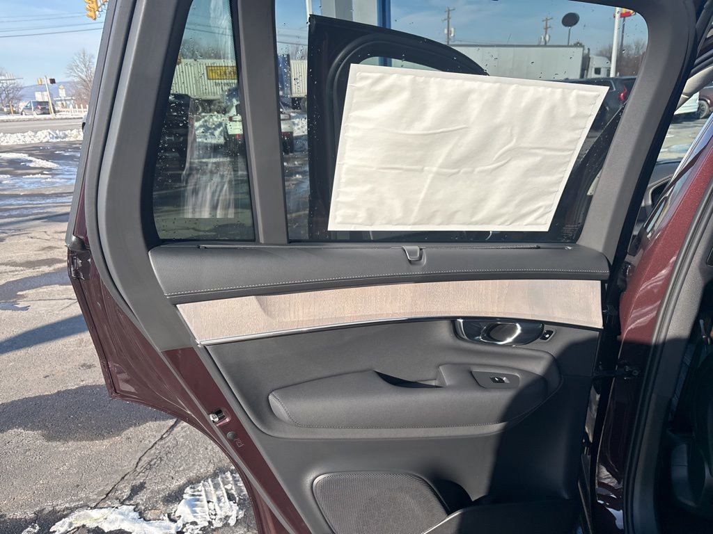 New 2026 Volvo XC90 B6 Ultra w/ Protection Package Premier image 37
