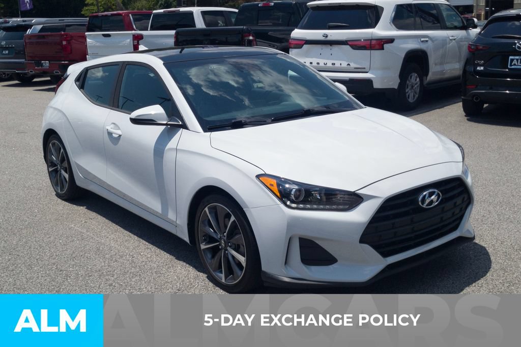 Used 2019 Hyundai Veloster 2.0 Premium FWD image 3