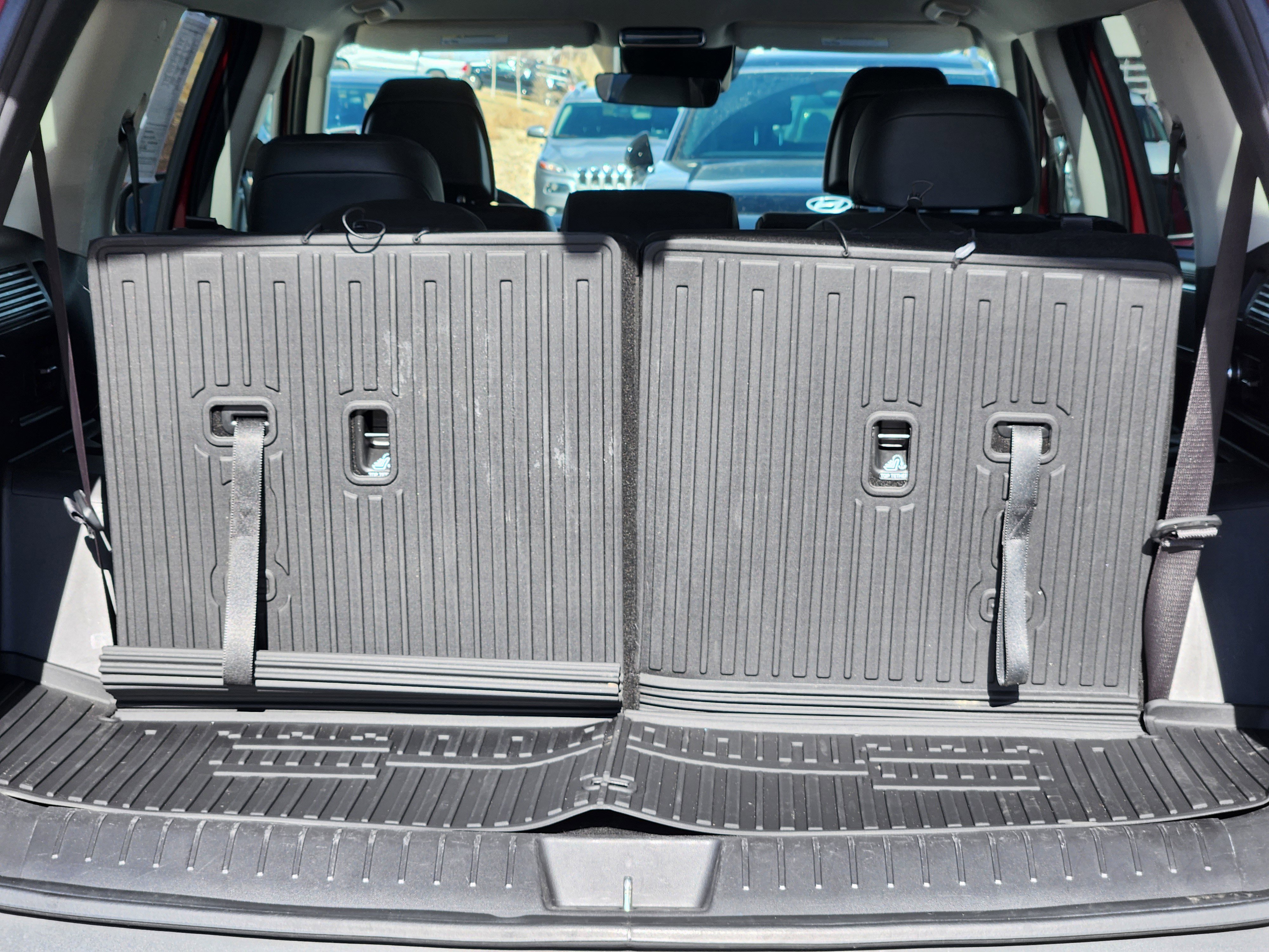 Used 2024 Hyundai Santa Fe SEL image 13