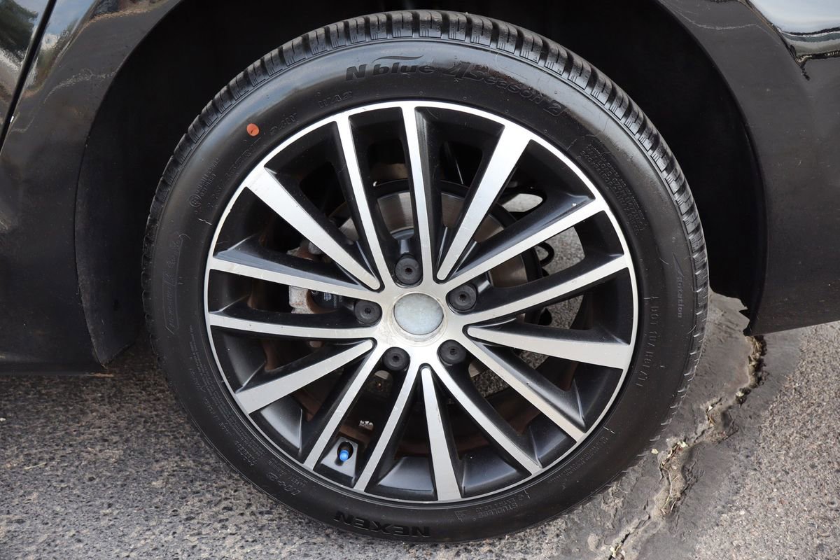 Used 2012 Volkswagen Jetta SEL FWD image 41