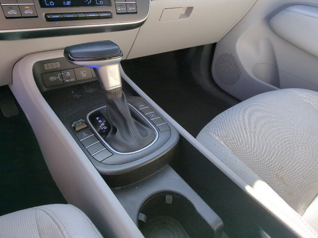 Used 2025 Hyundai Kona SEL AWD/4WD image 19