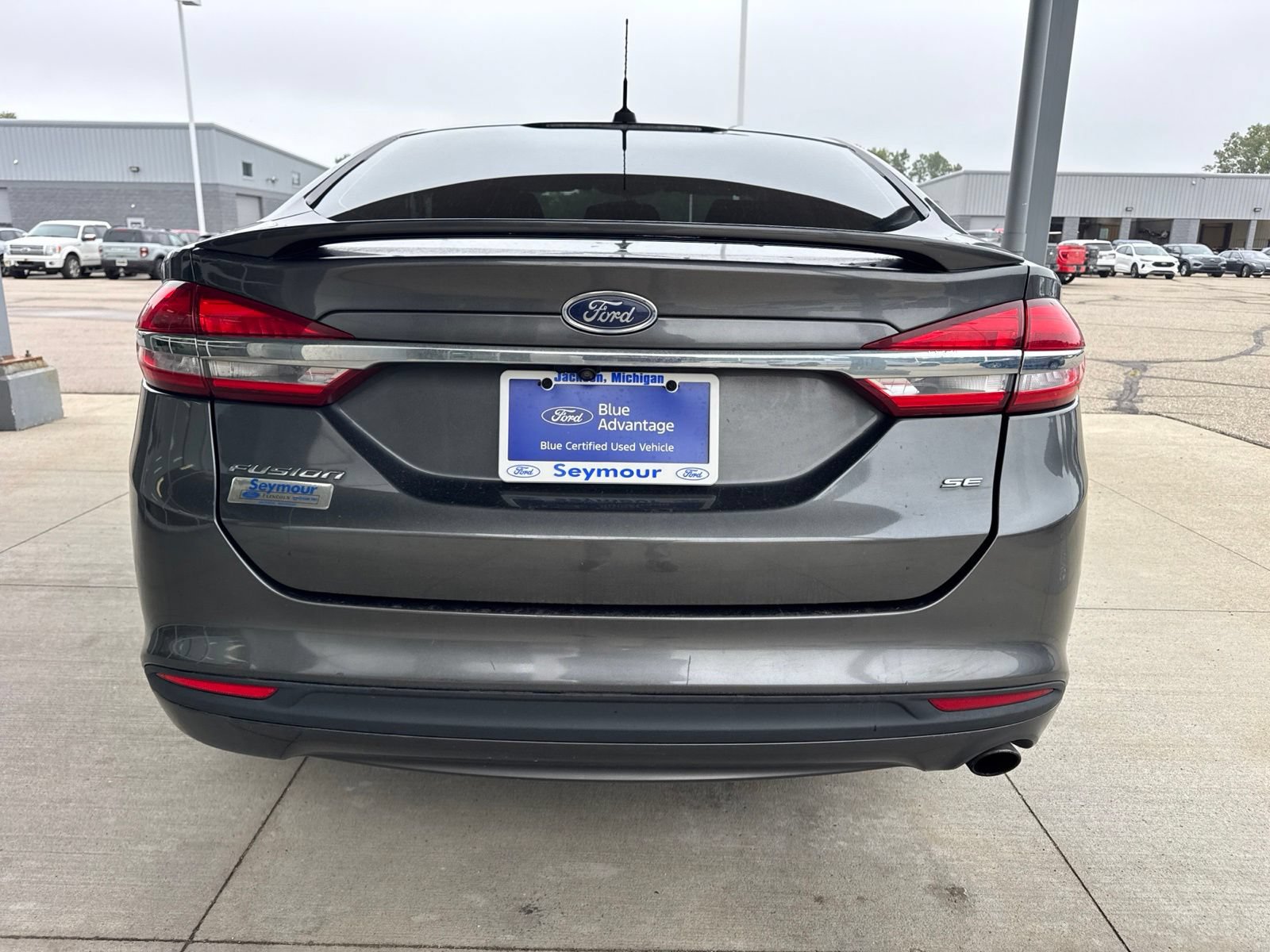 Certified 2017 Ford Fusion SE w/ Equipment Group 201A FWD image 6