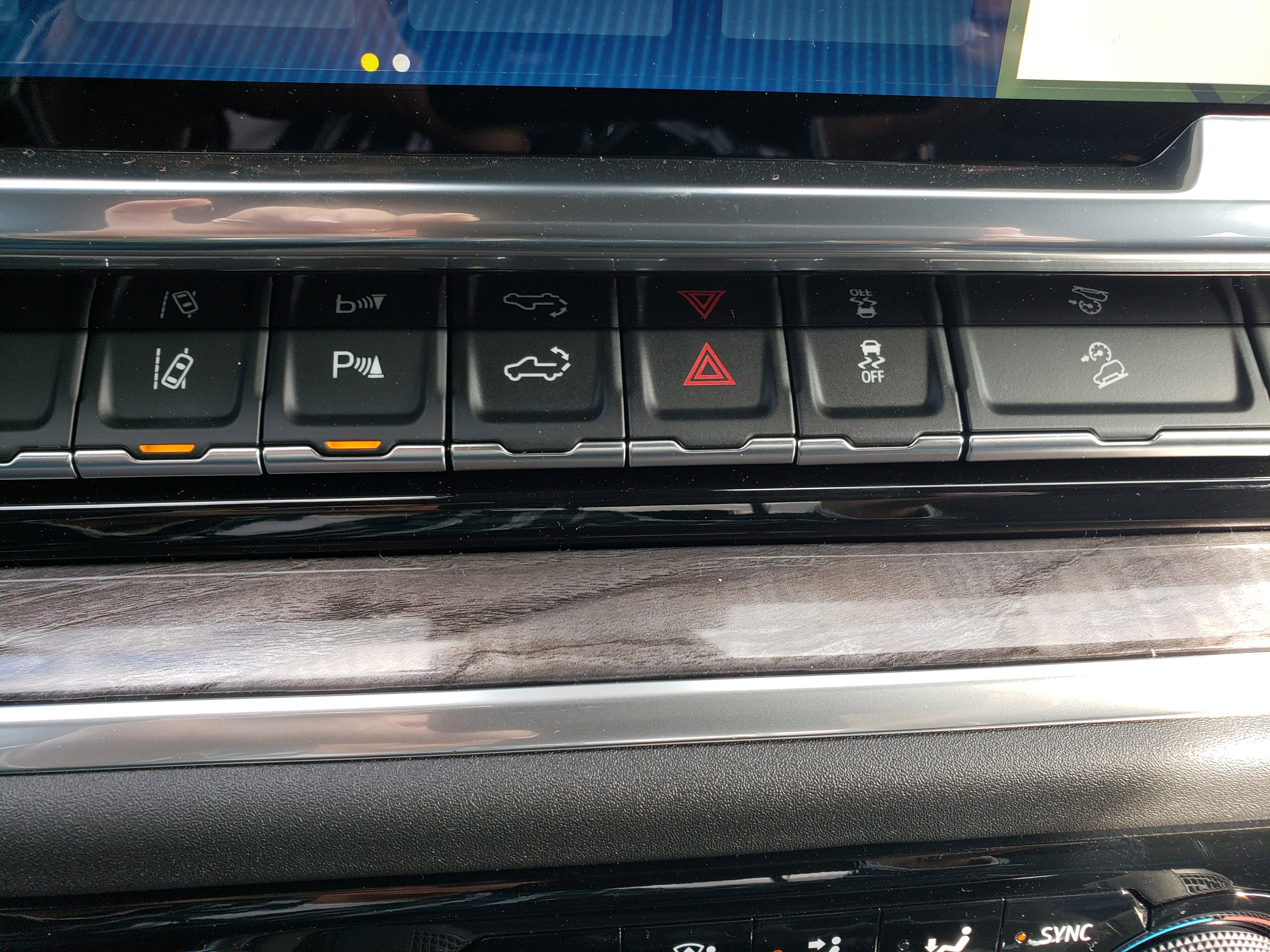 New 2026 Chevrolet Silverado 3500 LTZ w/ LTZ Plus Package image 23