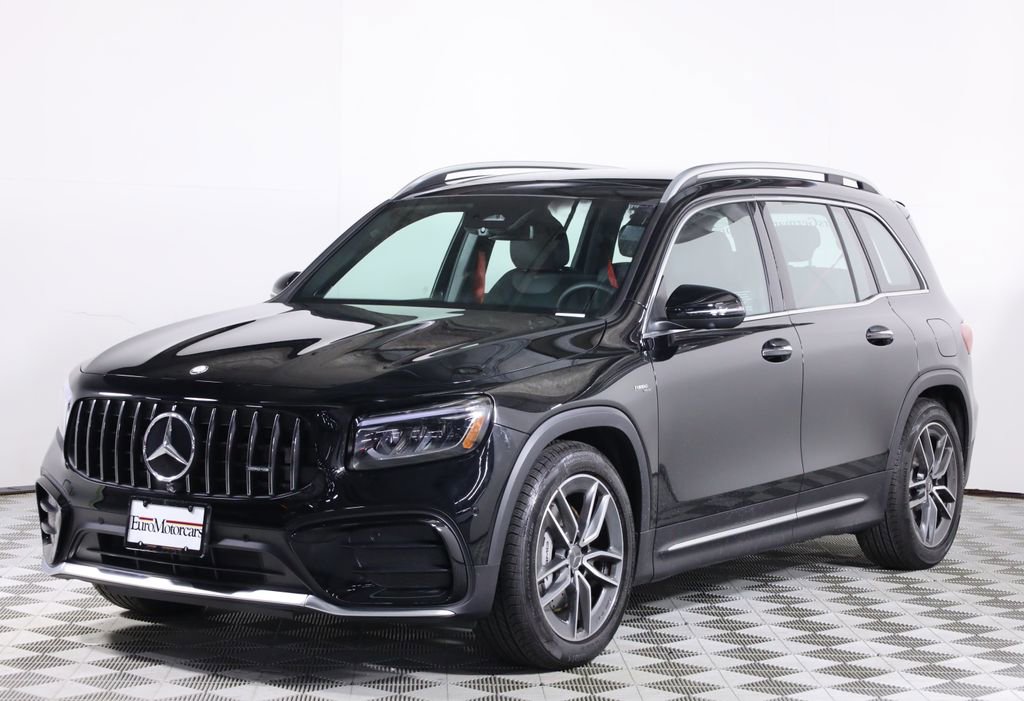 Certified 2025 Mercedes-Benz GLB 35 AMG 4MATIC image 3