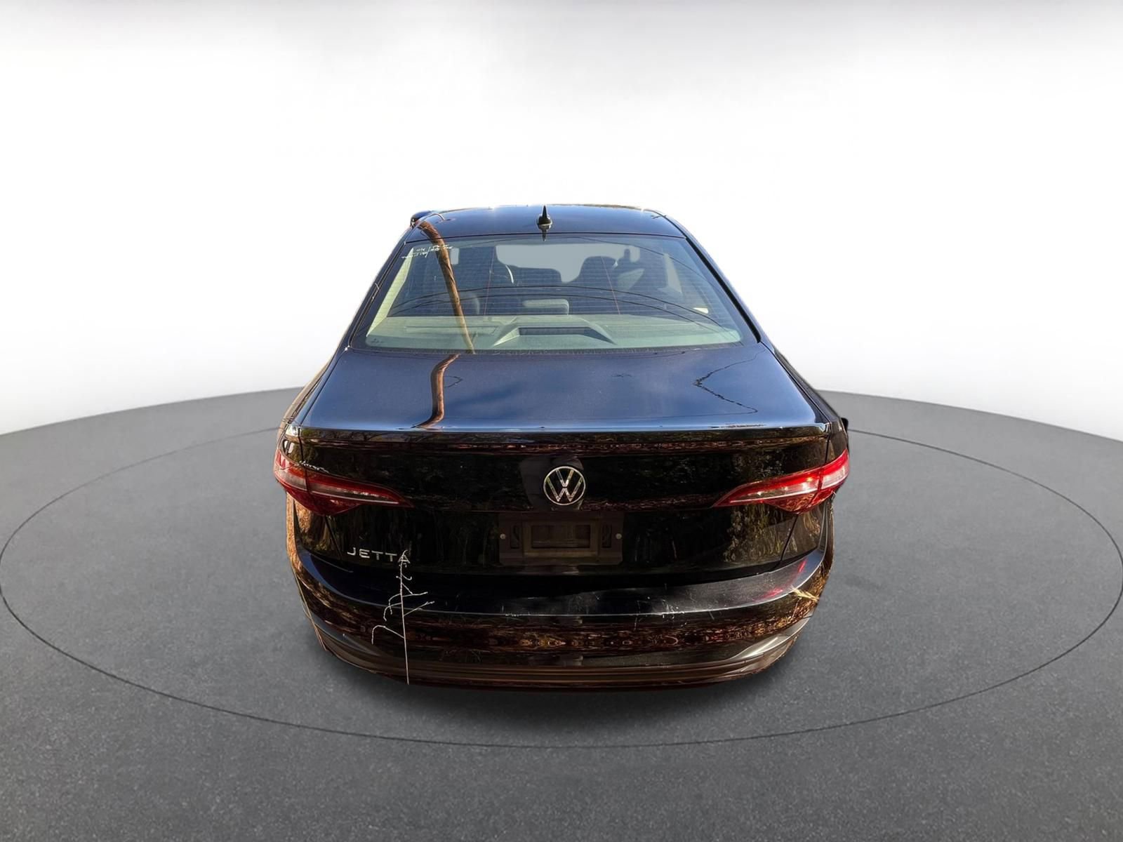 Used 2024 Volkswagen Jetta S image 8