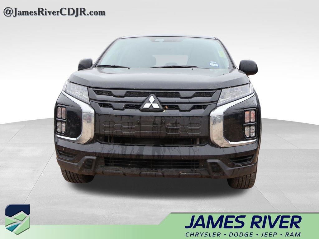 Used 2025 Mitsubishi Outlander Sport LE AWD/4WD image 4