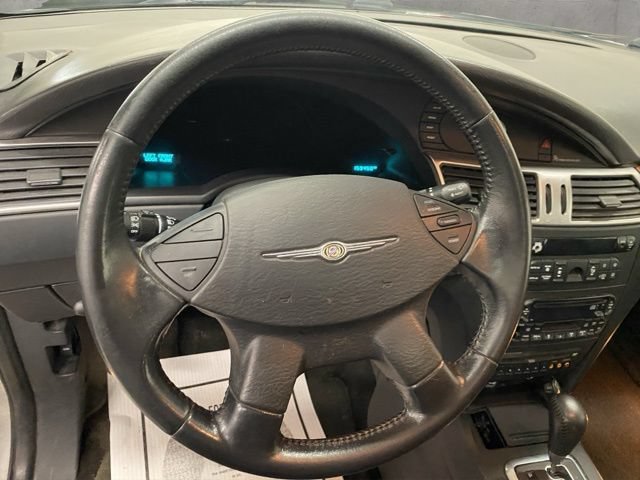 Used 2005 Chrysler Pacifica Touring AWD/4WD image 15