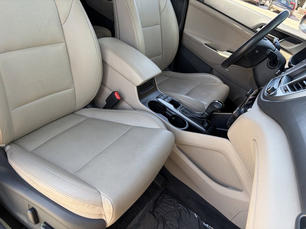 Used 2017 Hyundai Tucson Limited w/ Limited Ultimate Package 03 FWD image 8