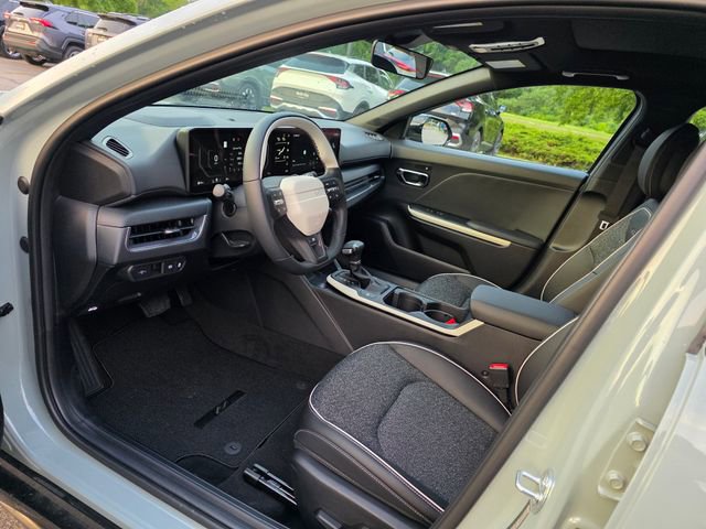 New 2026 Kia K4 GT-Line Turbo FWD image 13