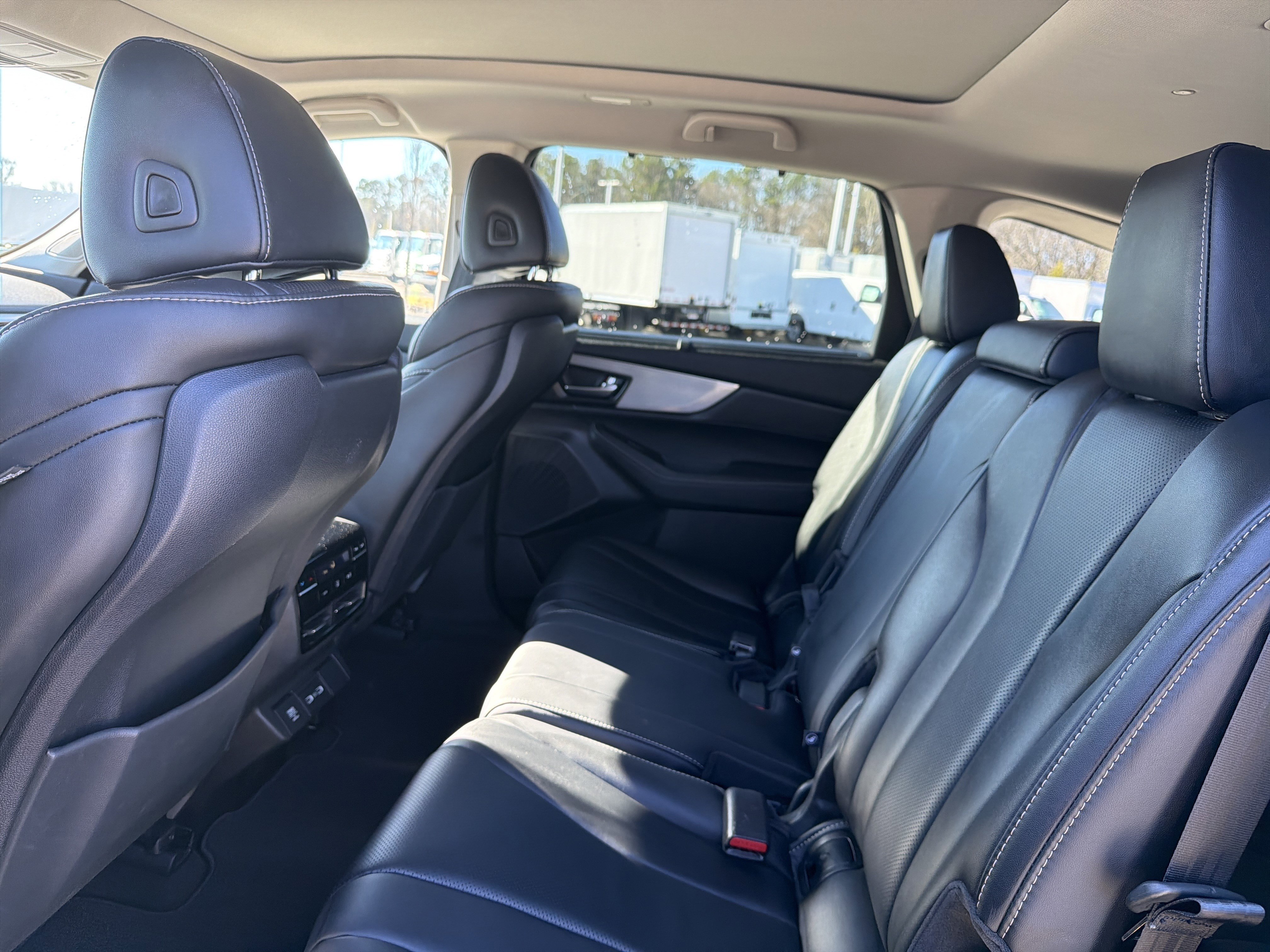 Certified 2023 Acura MDX SH-AWD w/ Technology Package image 29