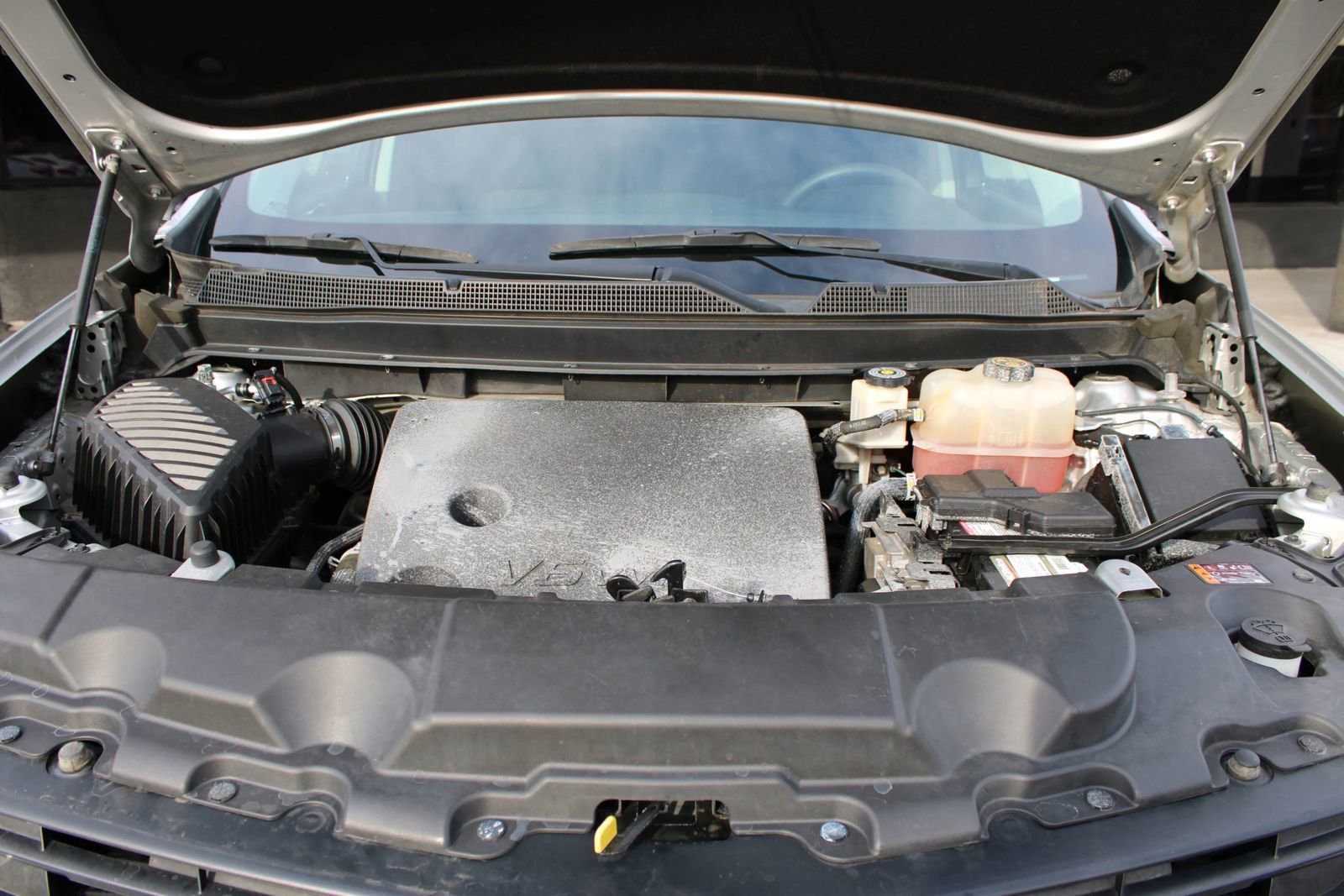 Used 2018 Chevrolet Traverse LS w/ LPO, Cargo Package image 31