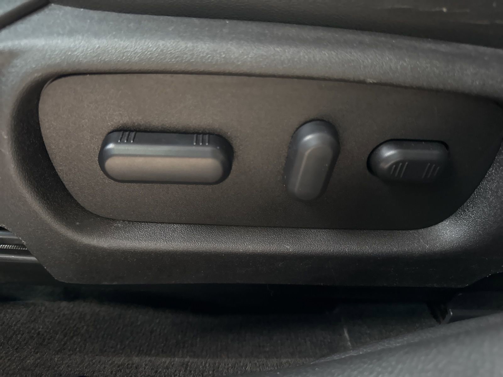 Used 2016 Ford Taurus SHO w/ Equipment Group 401A image 24