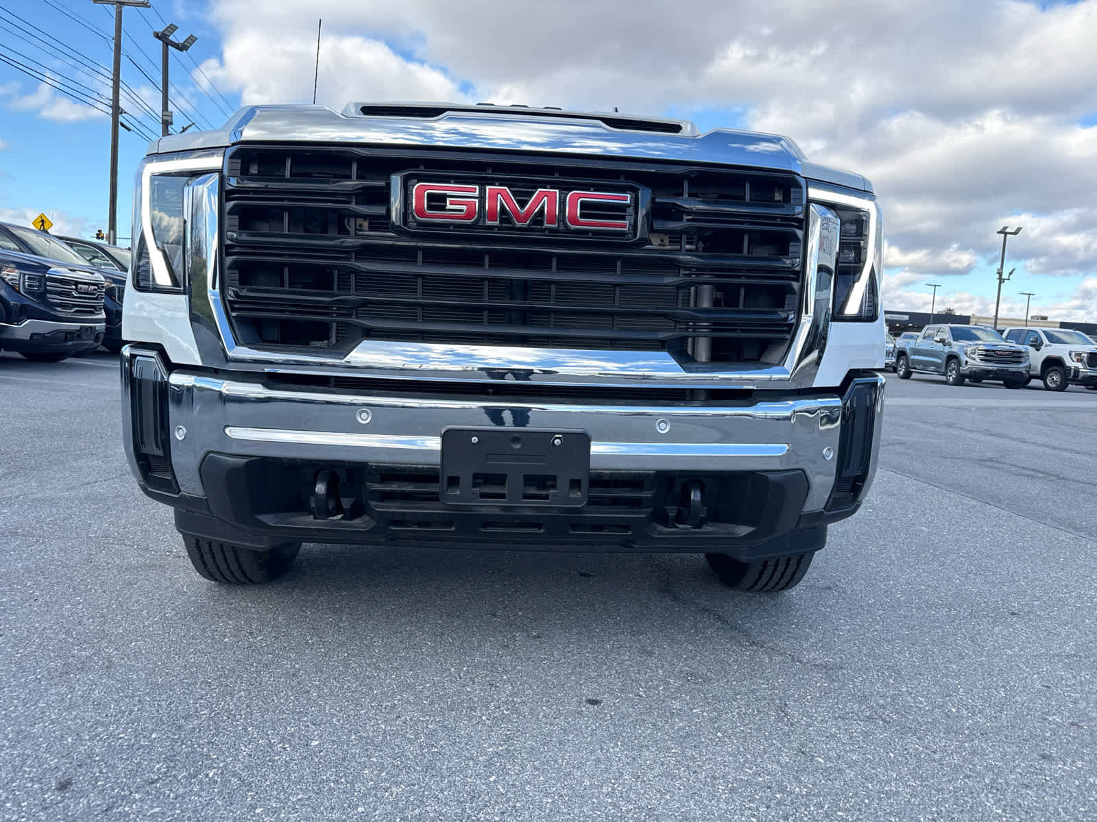 New 2025 GMC Sierra 2500 Pro w/ 1SA Pro Safety Plus Package image 17
