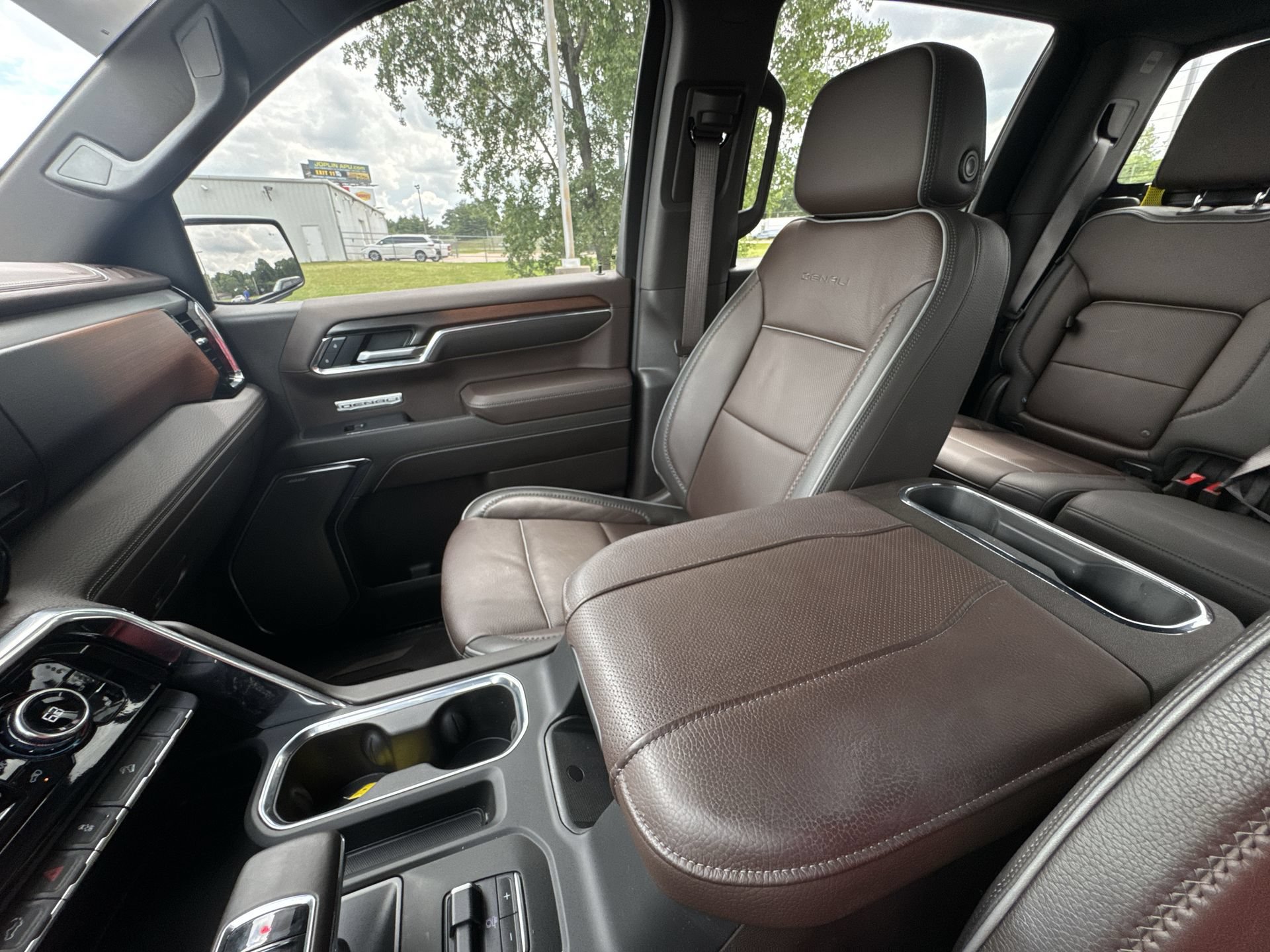 Certified 2025 GMC Sierra 1500 Denali w/ Denali Reserve Package AWD/4WD image 20