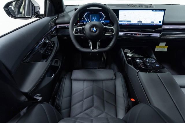 New 2026 BMW 540i xDrive w/ Executive Package image 4