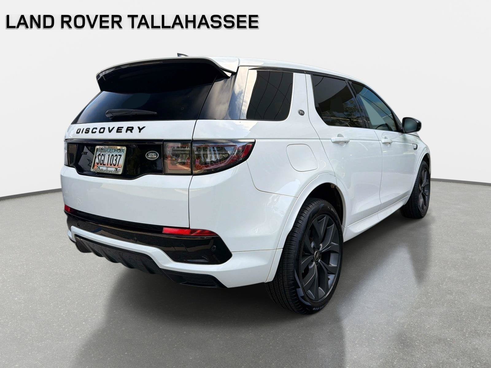 Used 2023 Land Rover Discovery Sport SE R-Dynamic AWD/4WD image 5