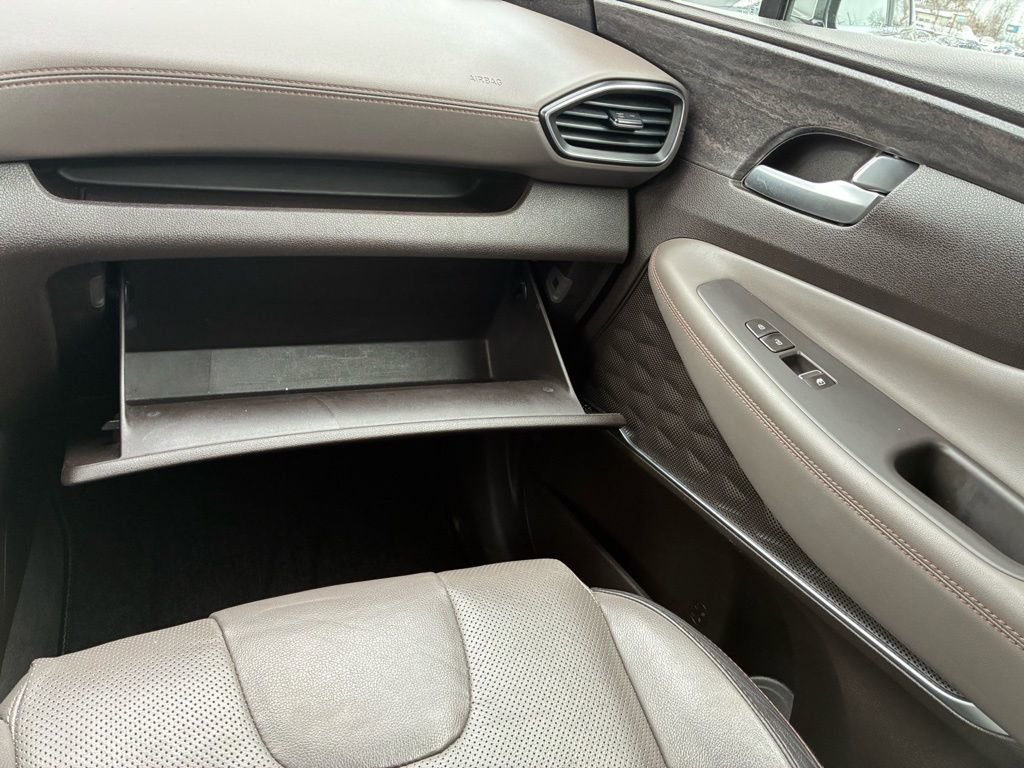 Used 2020 Hyundai Santa Fe Limited w/ Cargo Package image 39
