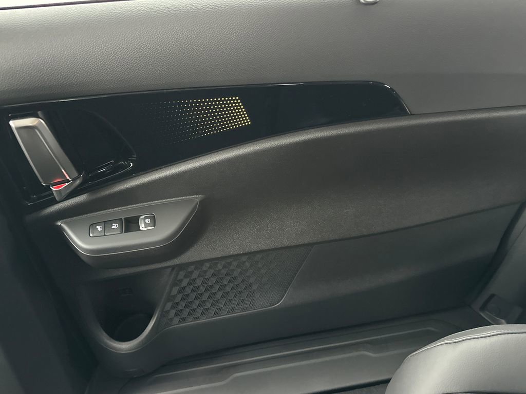 New 2026 Kia Carnival SX Prestige FWD image 17
