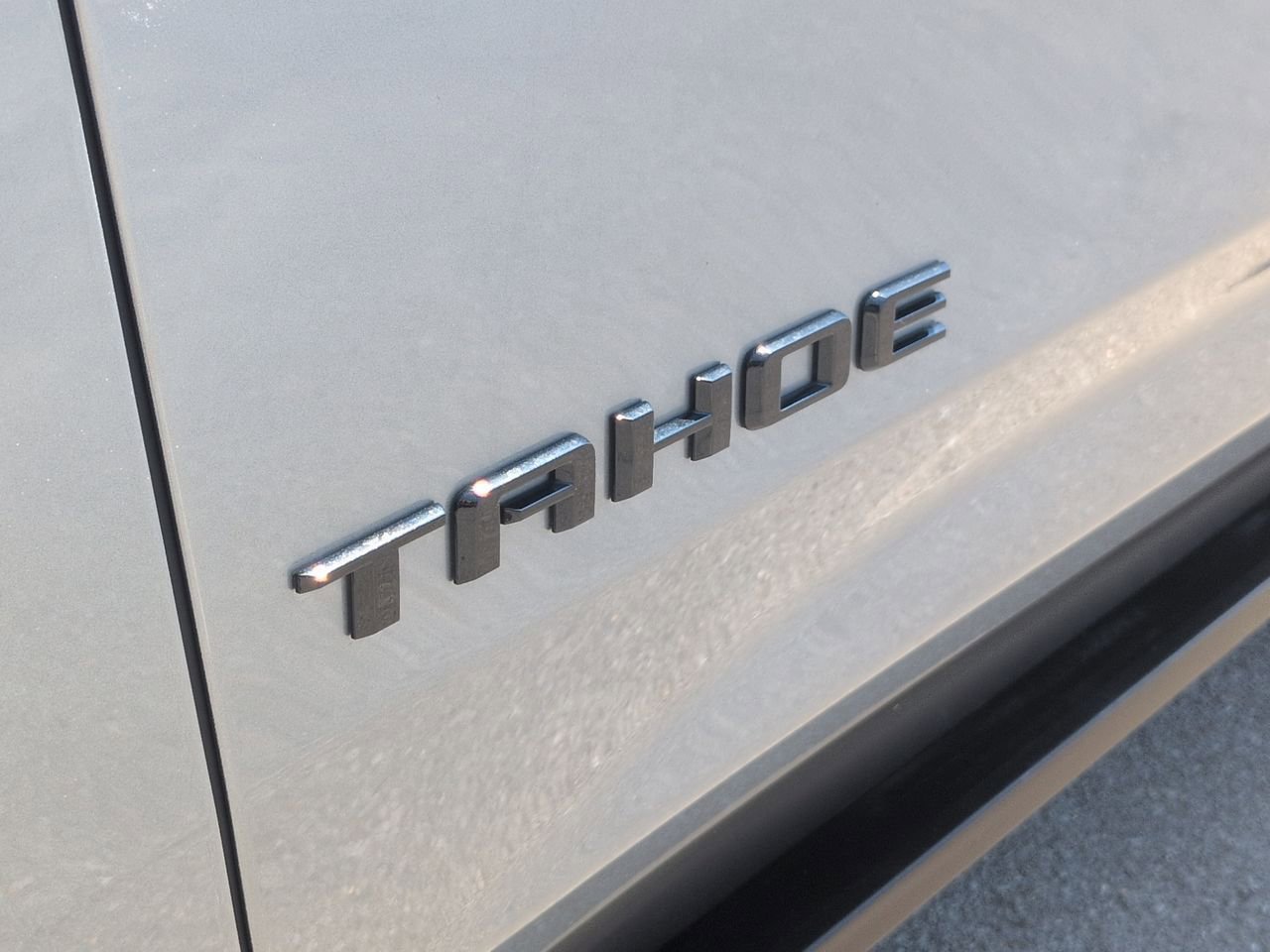 Used 2023 Chevrolet Tahoe Premier AWD/4WD image 33