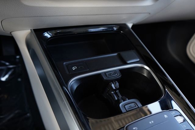 Used 2022 Mercedes-Benz GLB 250 4MATIC image 22